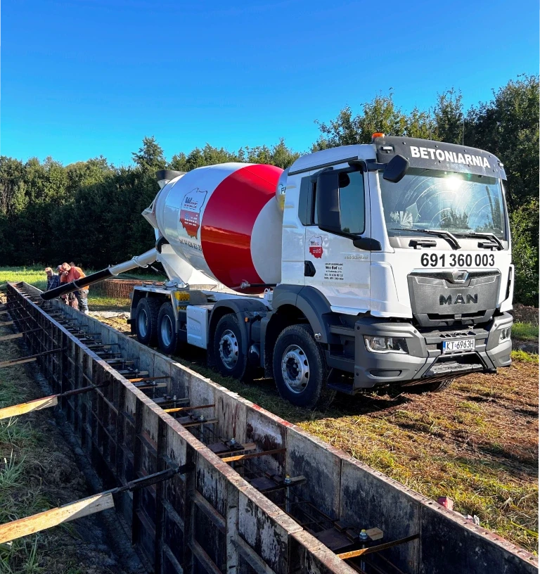 betoniarka firmy Wes-bud